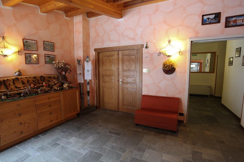 Hotel Alpechiara Pre-Saint-Didier Bagian luar foto