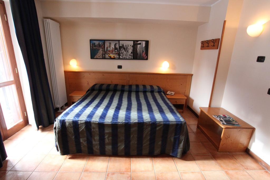 Hotel Alpechiara Pre-Saint-Didier Bagian luar foto